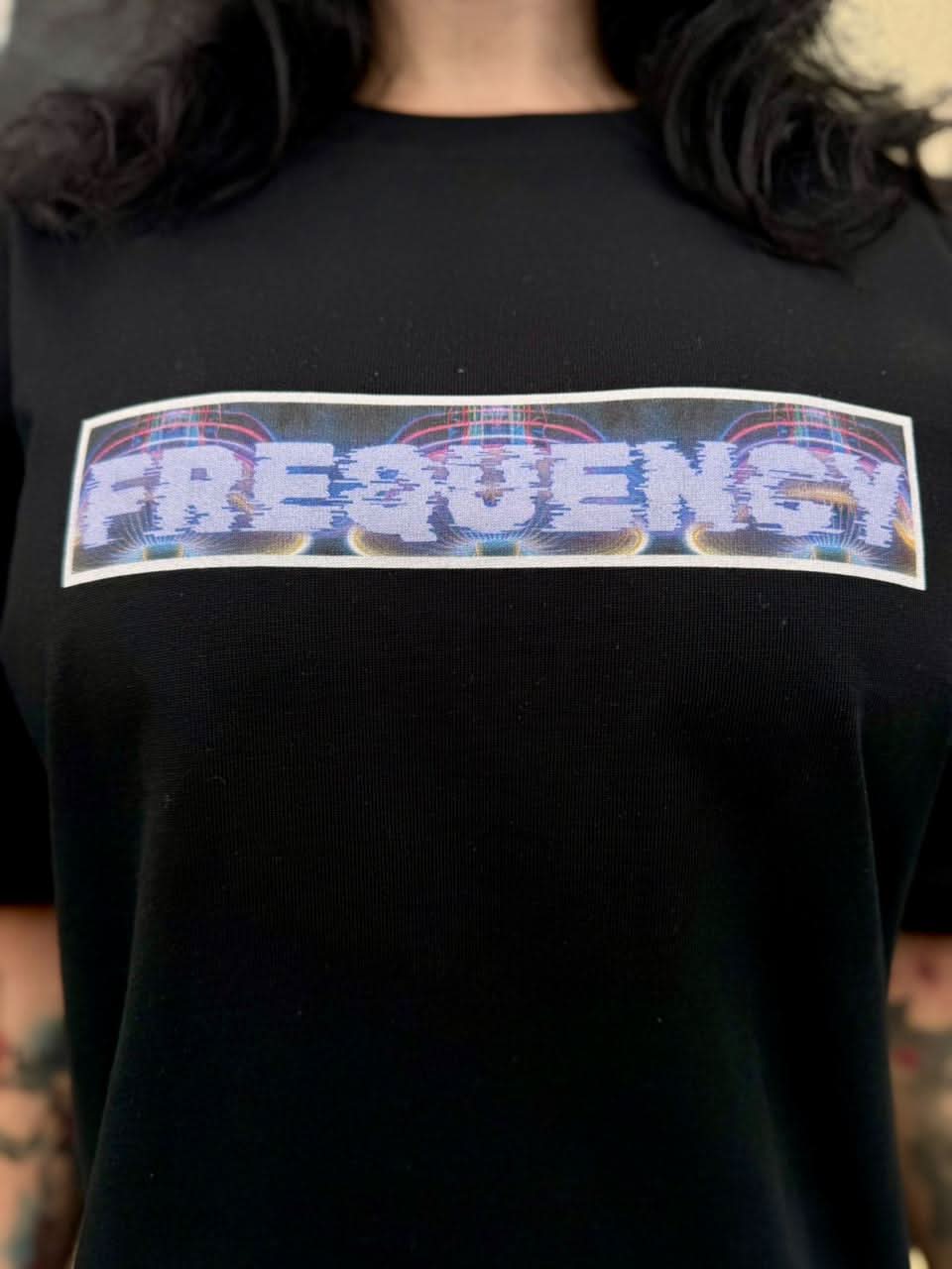 FREQUENCY Oversize Premium T-shirt