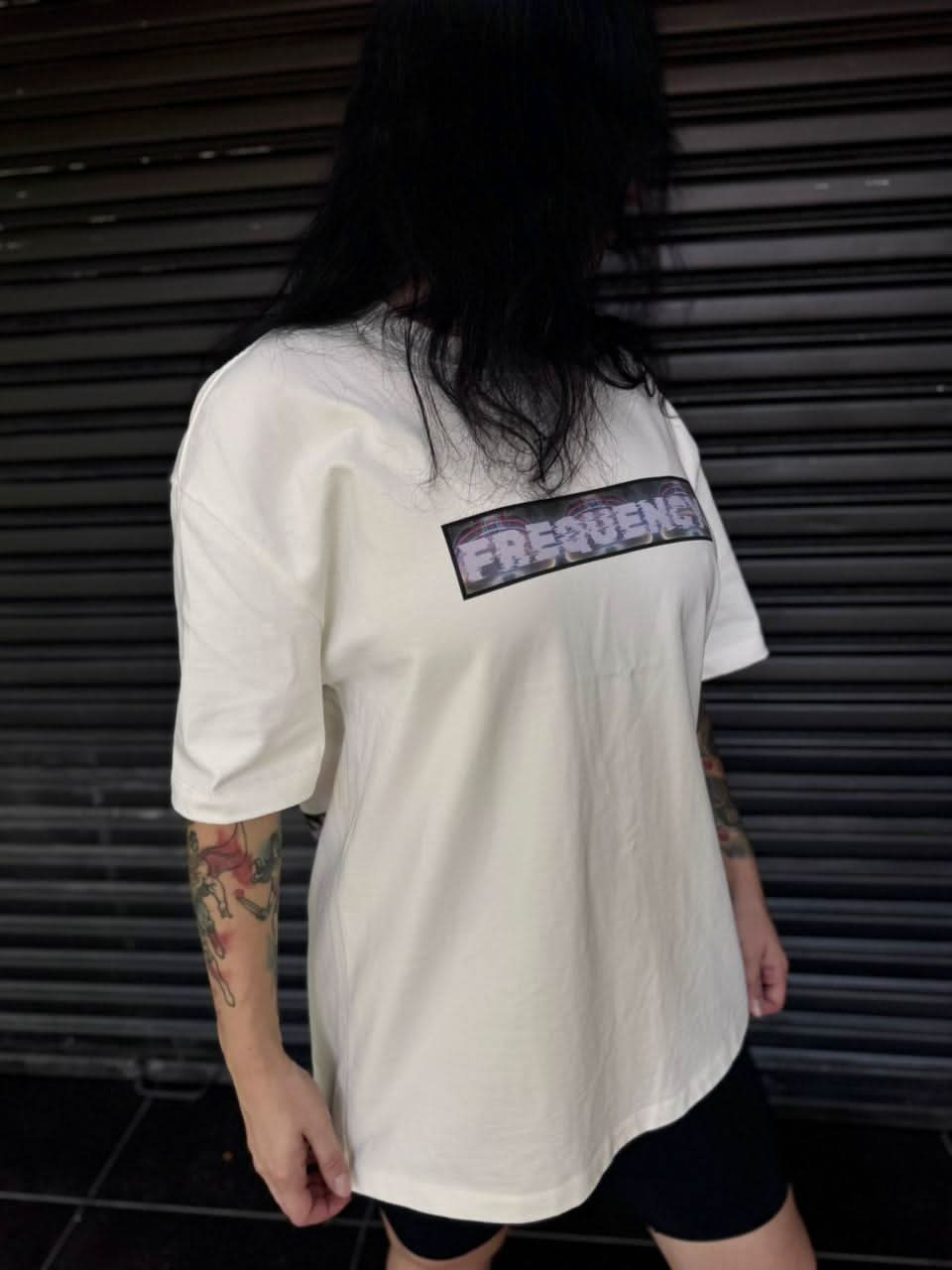 FREQUENCY Oversize Premium T-shirt